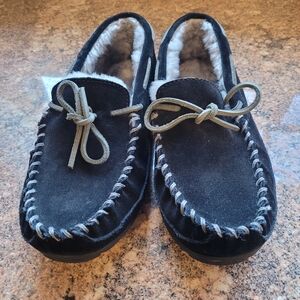 L.L. BEAN Mens Wicked Slippers.  Sz 7. Excellent condition
